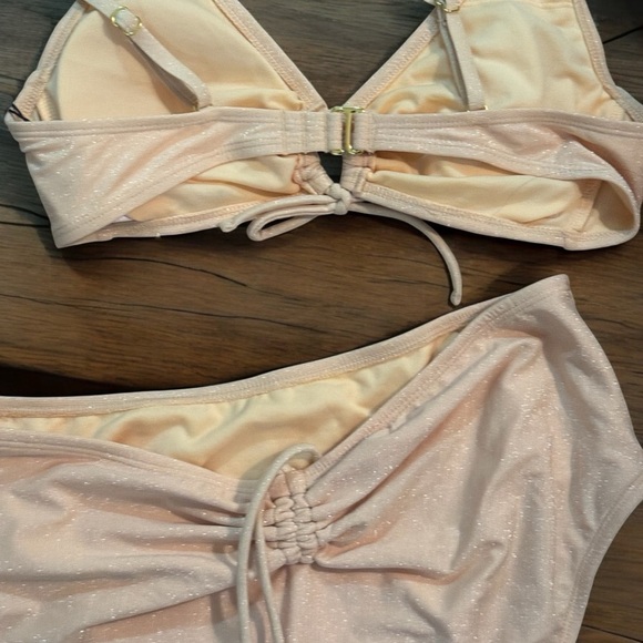 Shade & Shore Tan Bralette Bikini Set. Top is small. Bottom is medium. - Picture 3 of 4